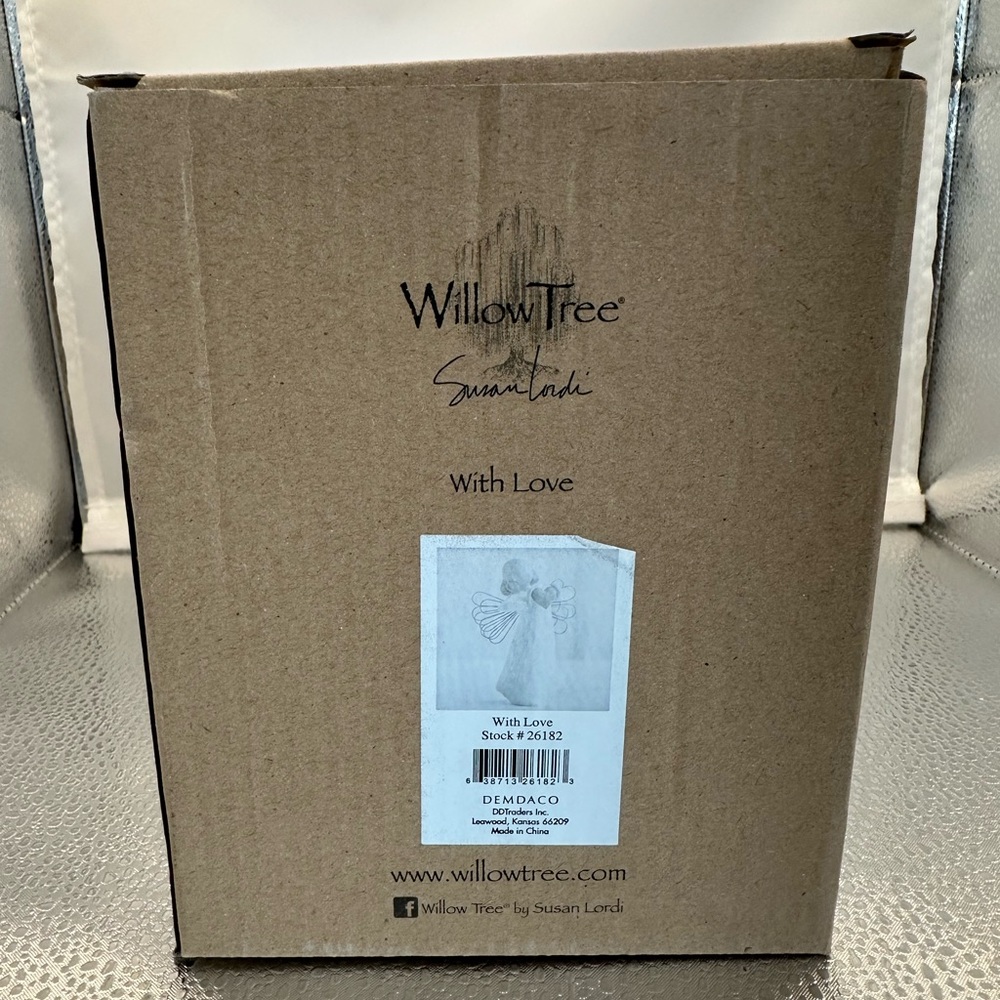 Willow Tree "With Love" Figurine